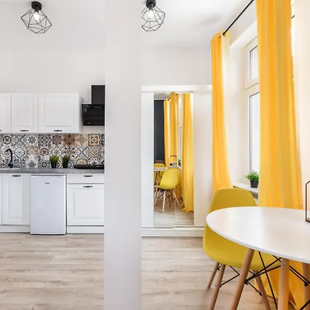 Lejlighed Apartly - Cichy Przy Dworcu, Wifi, Self Check-in Stettin