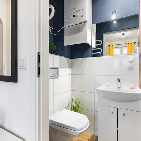Apartly - Cichy Przy Dworcu, Wifi, Self Check-in Daire Szczecin